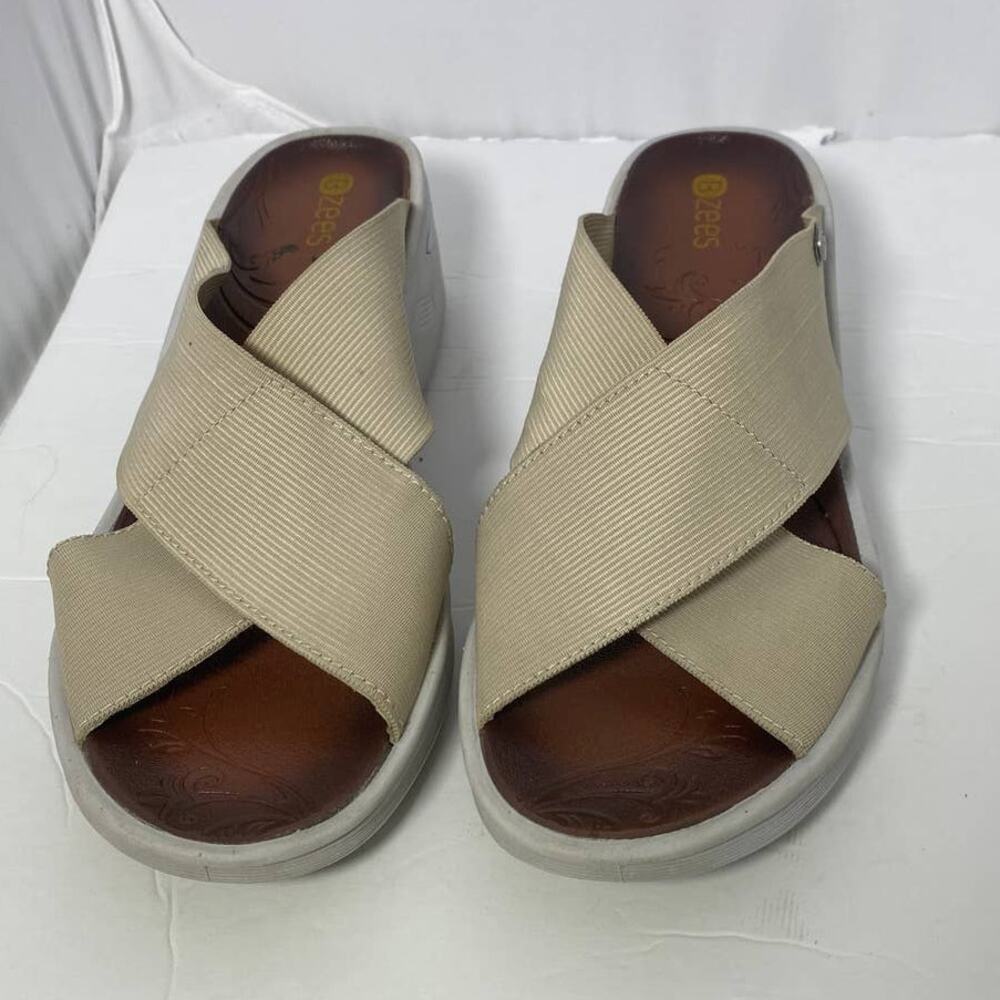 BZEES Desire tan sandals elastic cross strap size 10 M